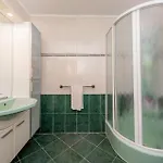 Amazing Home In Seget Donji With Wifi Τρογκίρ