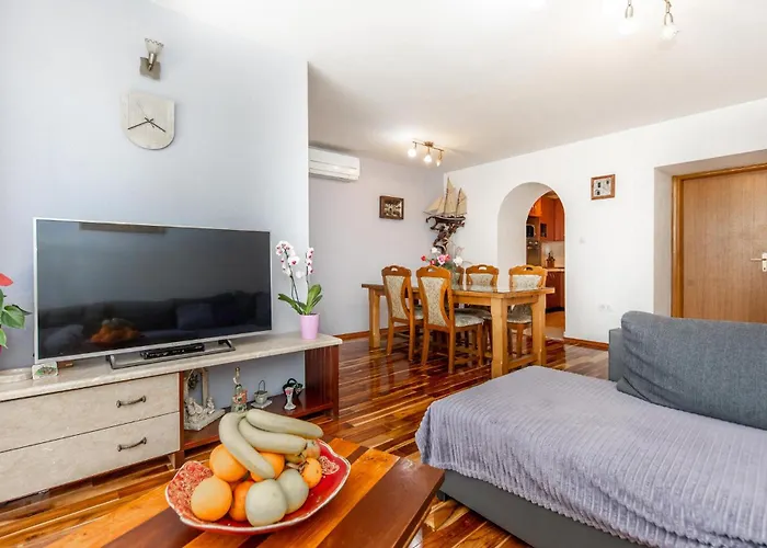 Cozy In Seget Donji Traù